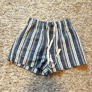 Junior’s Blue/White Stripe Linen Shorts (M)